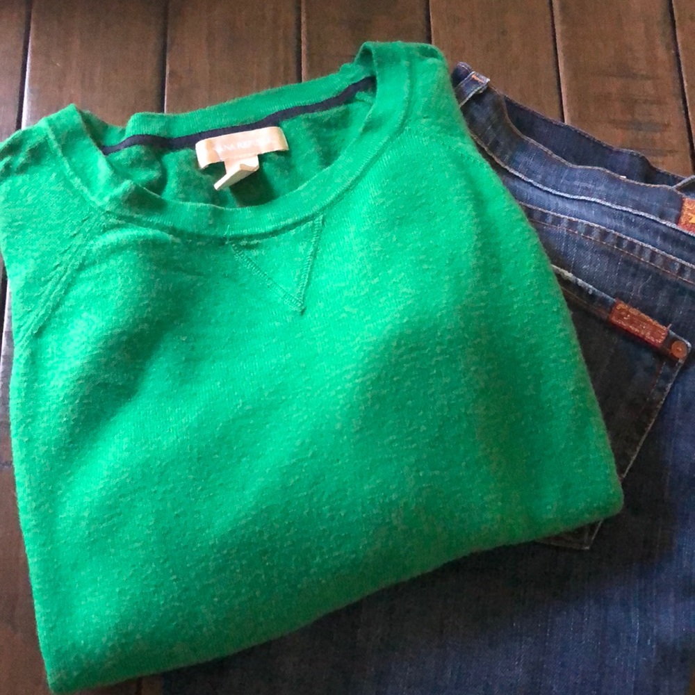 Banana Republic Light weight sweater